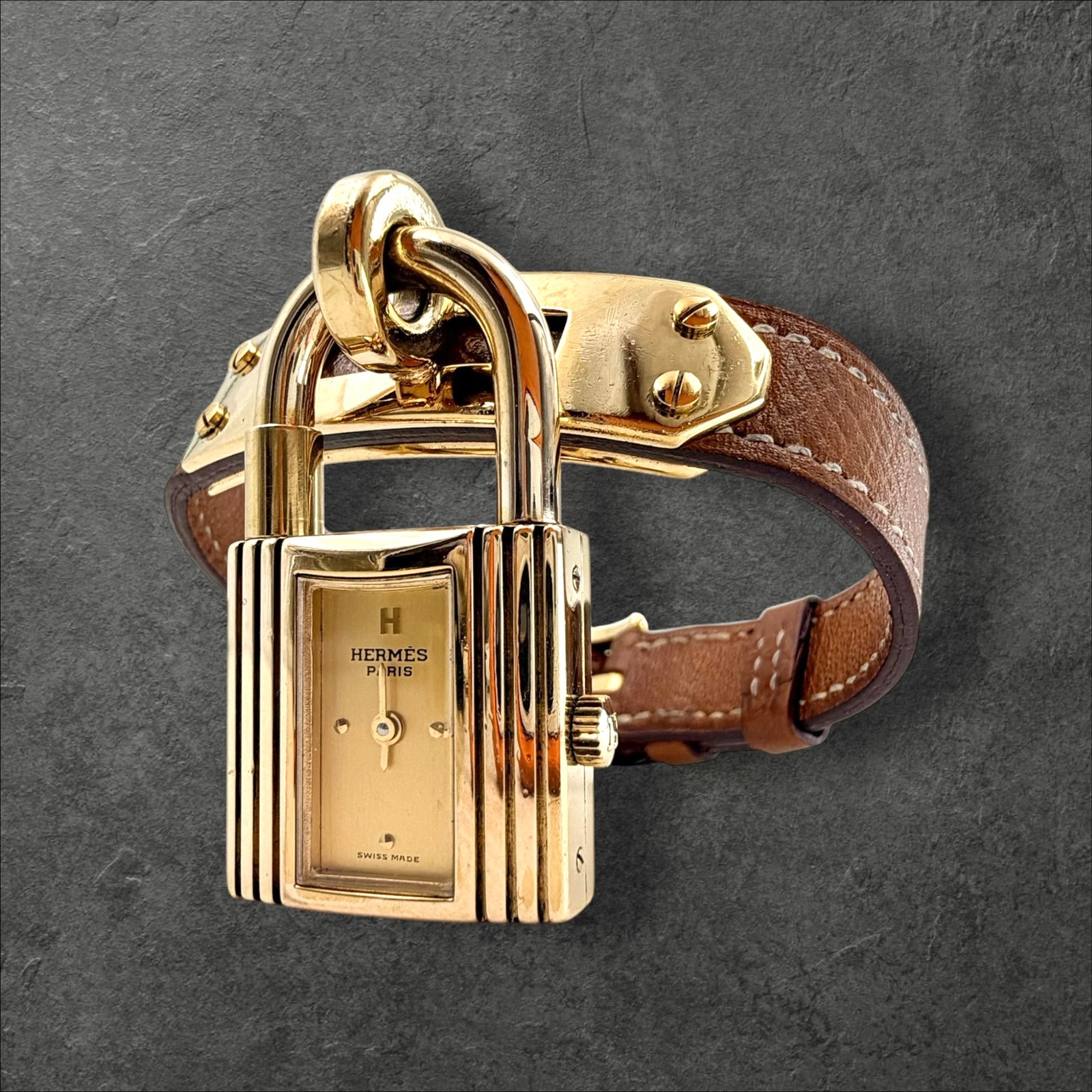 Hermès Kelly Gold рядък винтидж дамски часовник в топ състояние